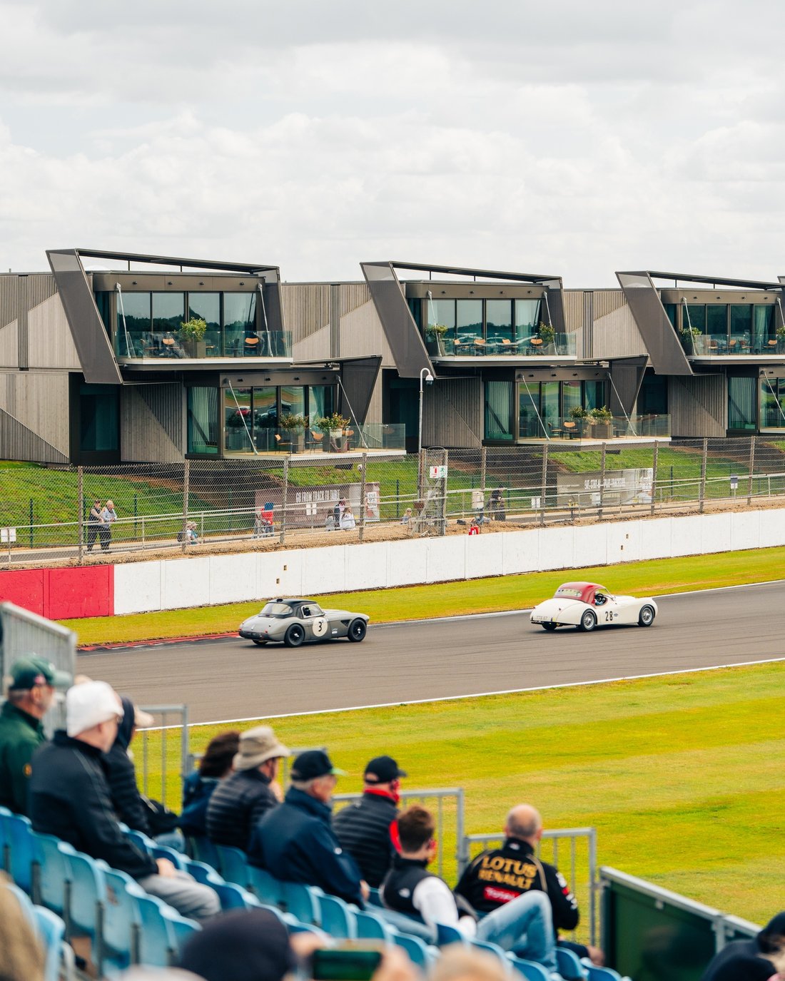 House in Silverstone, England 5 - 17853104