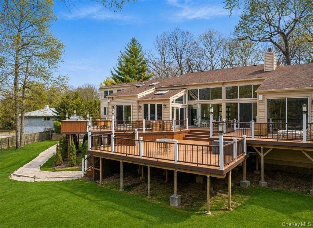 House in Woodbury, New York, United States 2 - 18232642