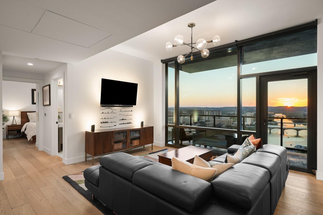 Condo in Austin, Texas, United States 1 - 18227092