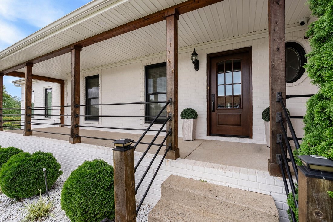 House in Springfield, Tennessee, United States 3 - 18226353
