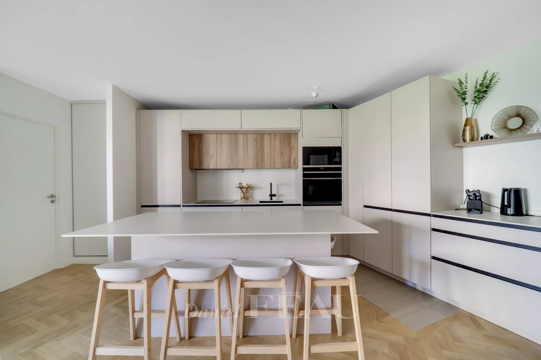 Apartment in Montreuil, Versailles, France 3 - 18231871