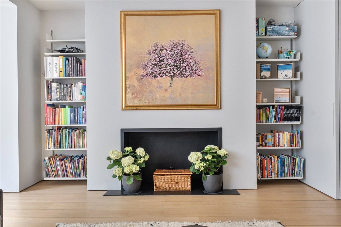 Apartment in Earls Court, Kensington And Chelsea, England 5 - 18225278