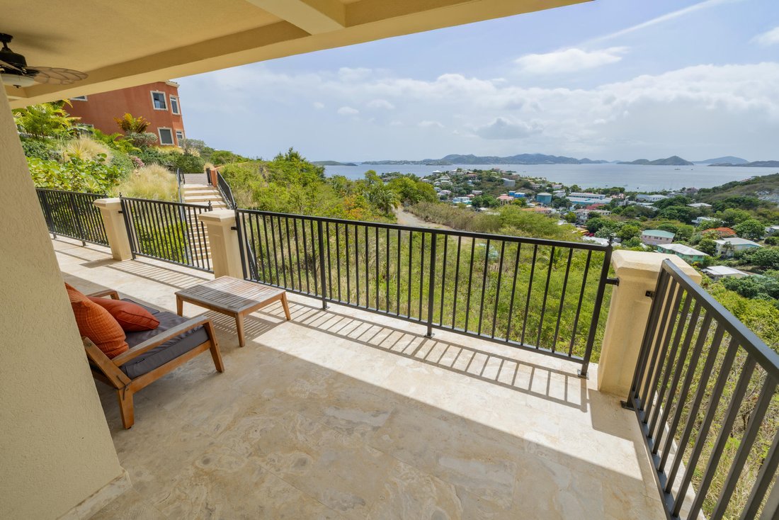 Condo in Cruz Bay, St. John, U.S. Virgin Islands 5 - 18228975