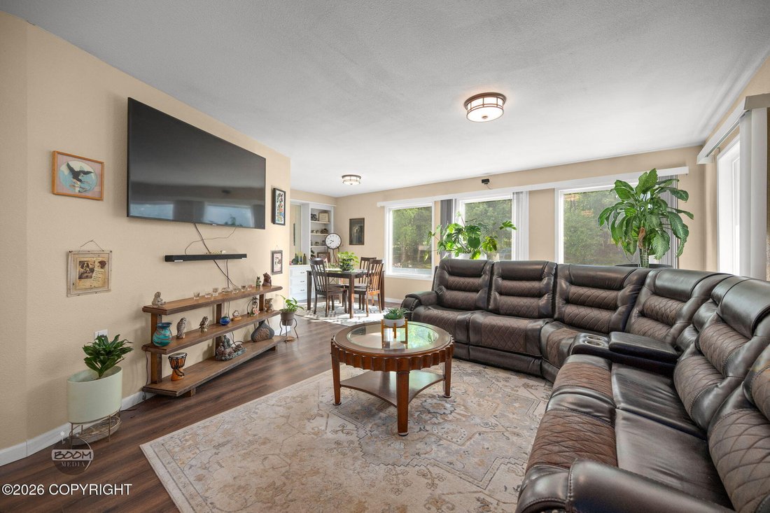 House in Anchorage, Alaska, United States 5 - 18233587
