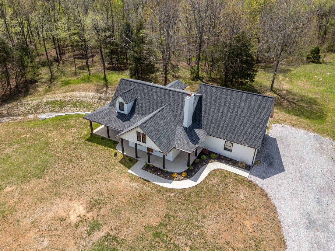 House in Dickson, Tennessee, United States 3 - 18226349