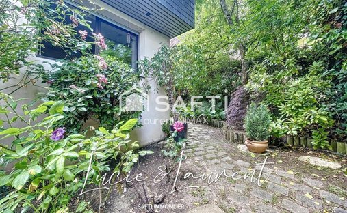 House in Ormeaux, Fontenay-aux-Roses, France 1