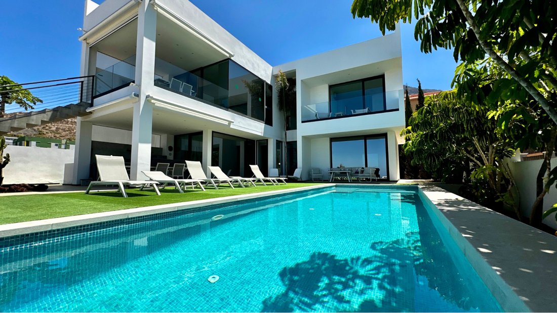 House in Costa Adeje, Adeje, Canary Islands 1 - 18229702