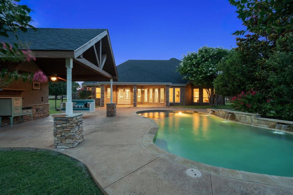 House in Denton, Texas, United States 2 - 18226697