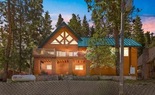 House in Mount Charleston, Nevada, United States 1