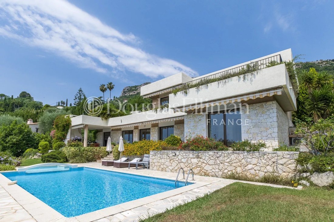 Villa in Plan de Noves, Vence, France 2 - 15919362