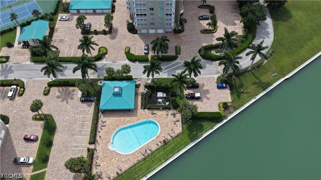 Condo in Naples, Florida, United States 2 - 18204565