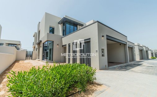 Townhouse en Al Furjan, Dubái, Emiratos Árabes Unidos 1