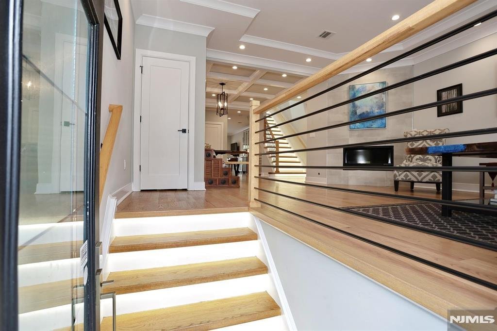 Townhouse in Cliffside Park, New Jersey, United States 5 - 17827777