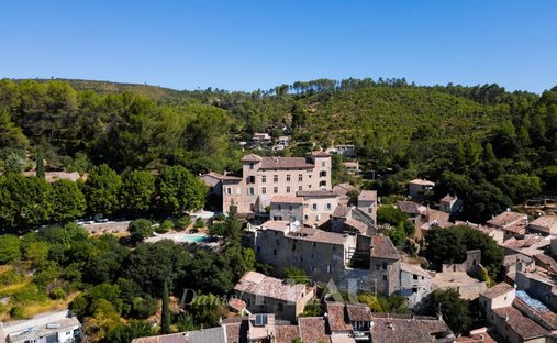 Château à Montfort-sur-Argens, Provence-Alpes-Côte d'Azur, France 1