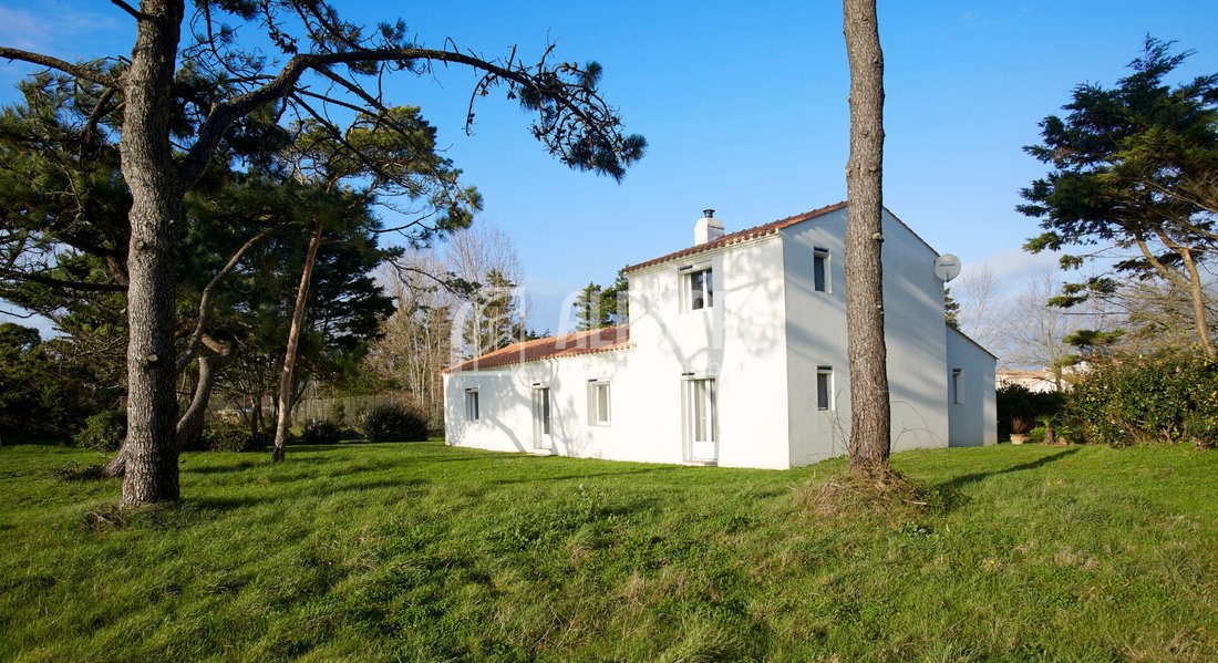 Villa in Les Moutiers-en-Retz, Pays de la Loire, France 3 - 18231235