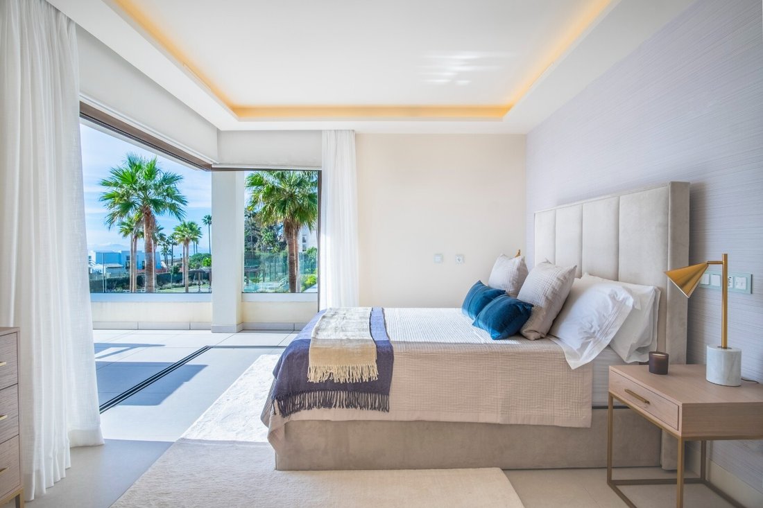 Villa in Estepona, Andalusia, Spain 3 - 18224296