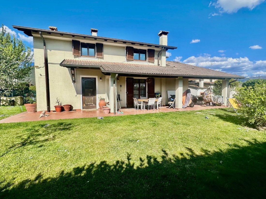 House in Fontia-Fossola-Fossone, Marina di Carrara, Tuscany 2 - 18225684