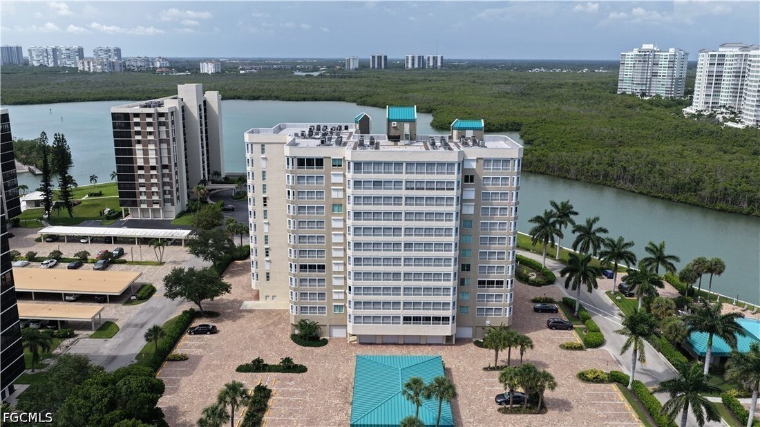 Condo in Naples, Florida, United States 3 - 18204565