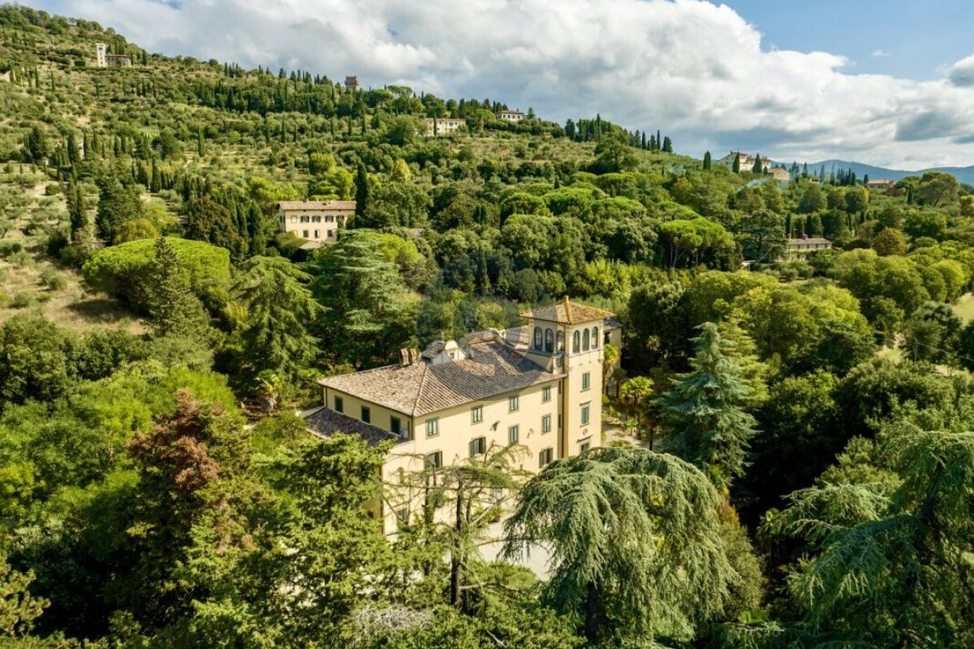 Villa in Center, Cortona, Tuscany 3 - 18231927