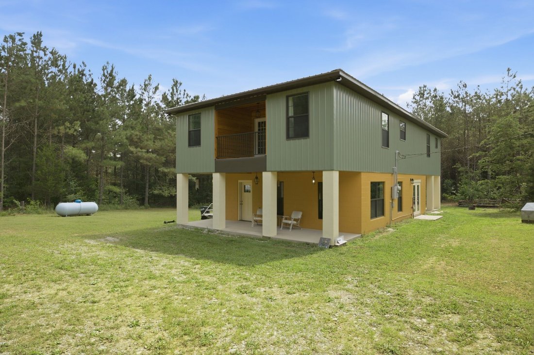 House in Hohenwald, Tennessee, United States 4 - 18230145