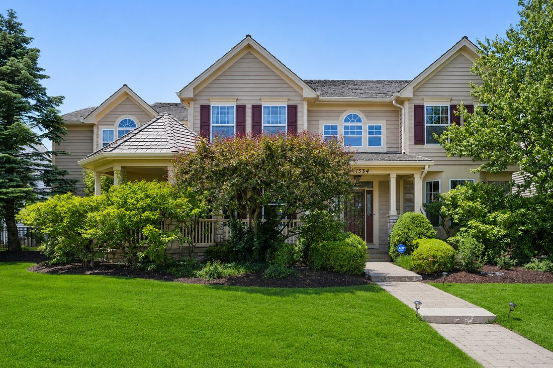 House in Glenview, Illinois, United States 1 - 18227032