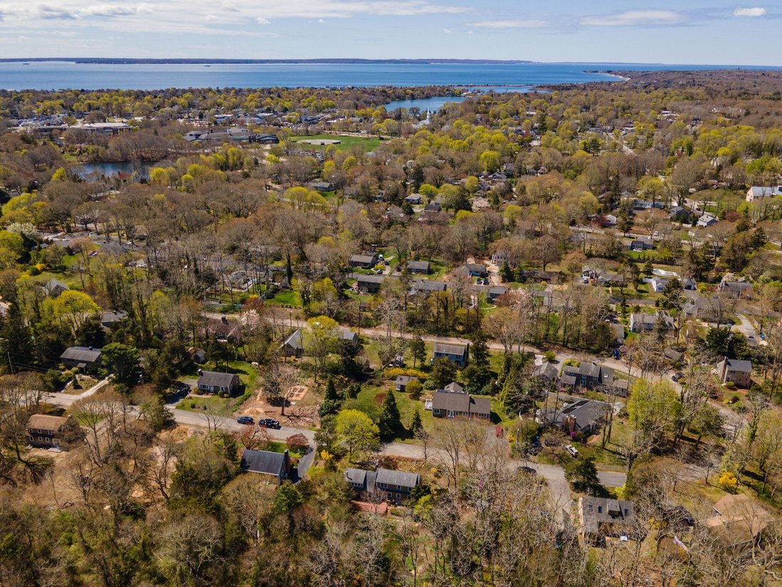 House in Falmouth, Massachusetts, United States 3 - 18224473