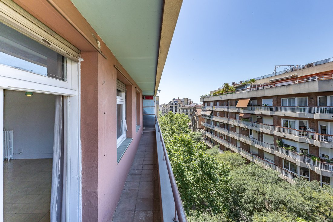 Apartment in Eixample, Barcelona, Spain 5 - 18227014