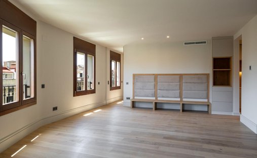 Apartamento en Eixample, Barcelona, España 1
