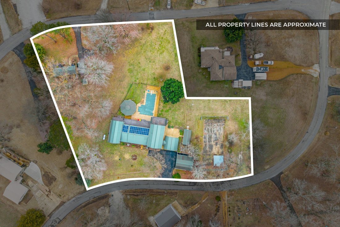 House in Paris, Tennessee, United States 3 - 18226401