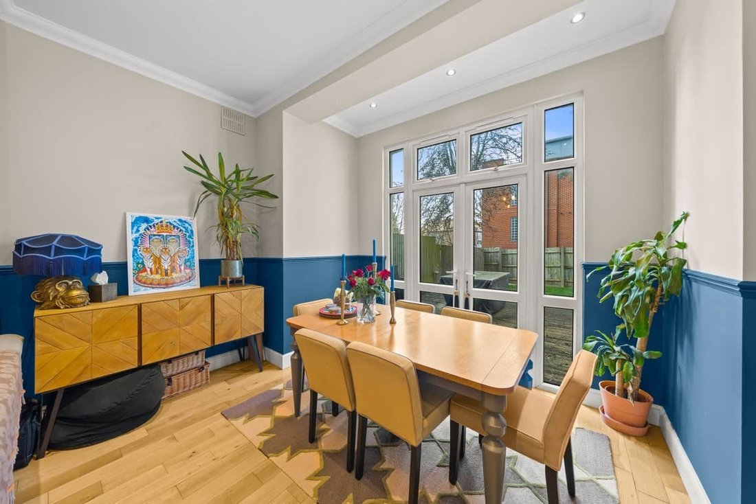 Apartment in West Hampstead, Camden, England 4 - 18233690