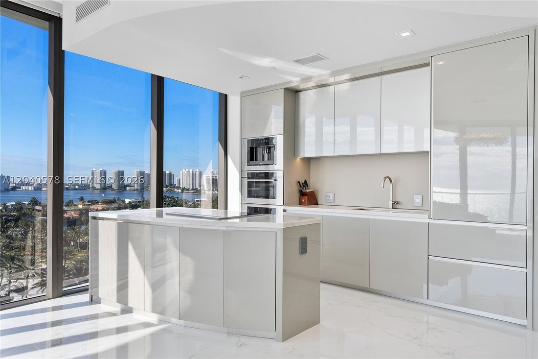 Condo in Sunny Isles Beach, Florida, United States 4 - 18233874