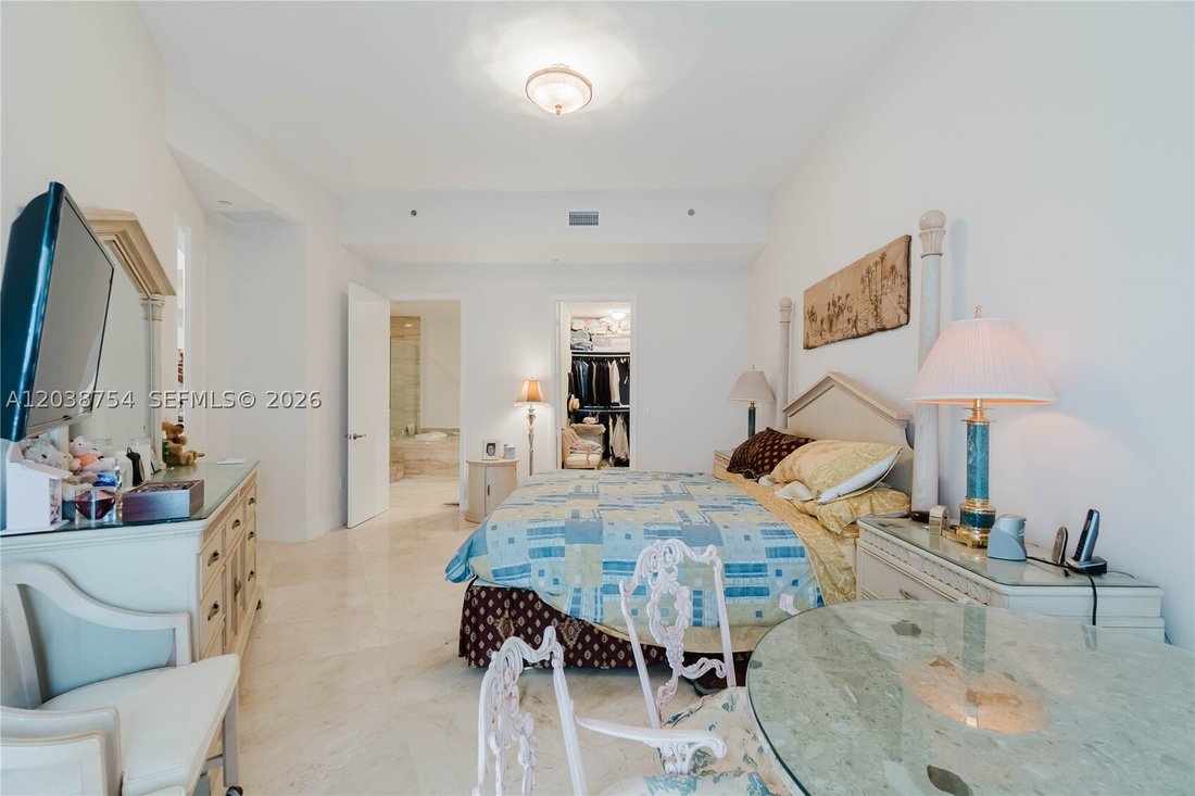 Condo in Sunny Isles Beach, Florida, United States 3 - 18230925
