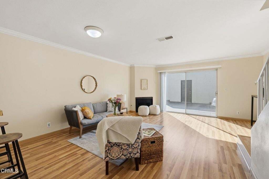 Condo in Oxnard, California, United States 4 - 17989035