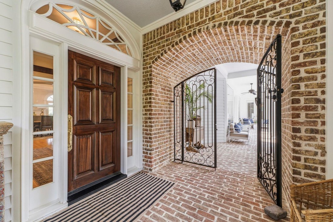 House in The Woodlands, Texas, United States 5 - 18226579