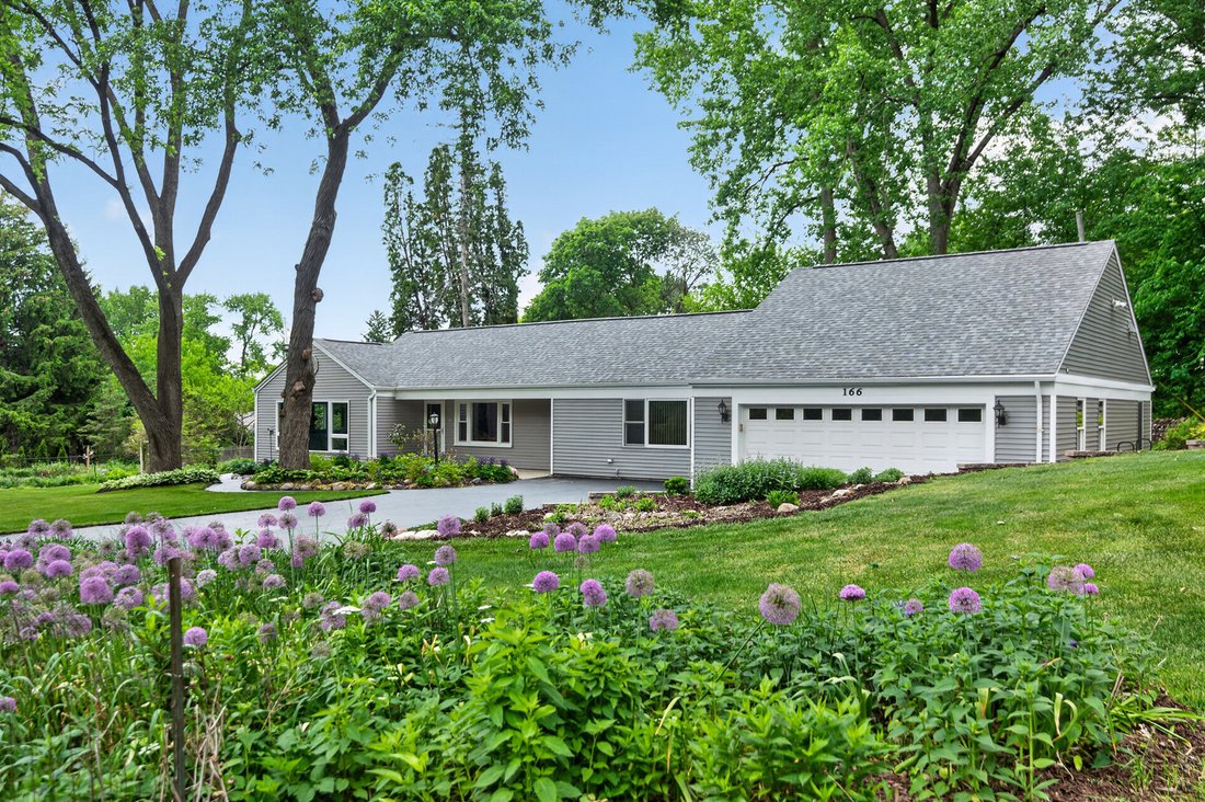 House in Algonquin, Illinois, United States 1 - 18233712