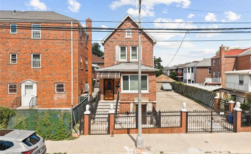 House in New York, New York, United States 1