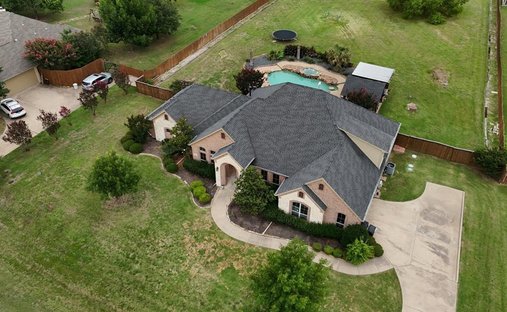 House in Midlothian, Texas, United States 1