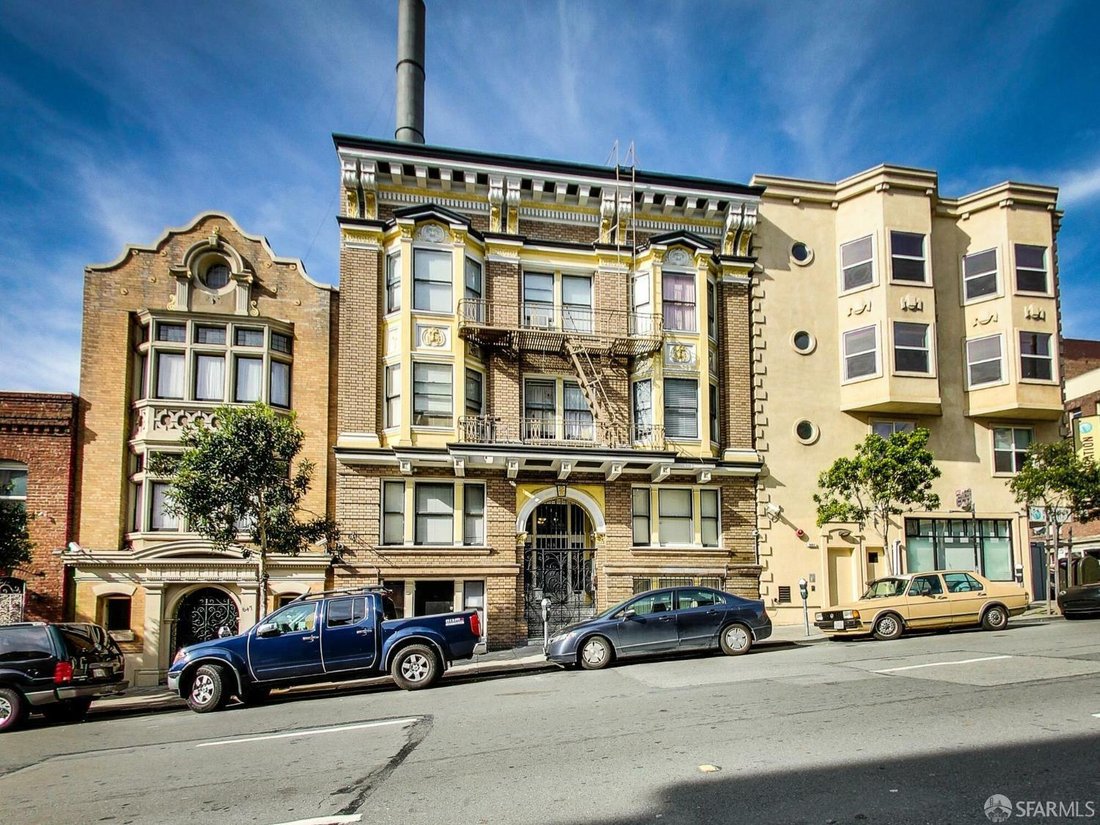 San Francisco, California, United States 1 - 18214963