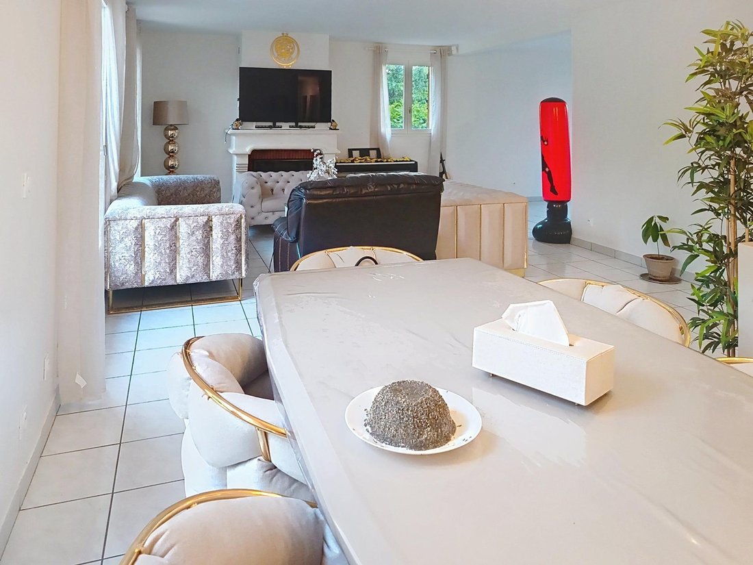 House in Courdimanche, Ile-de-France, France 2 - 18233380