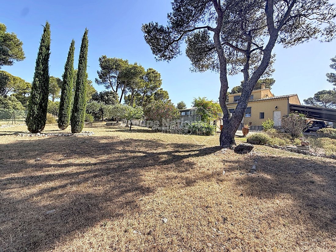 Villa in Taillades, Provence-Alpes-Côte d'Azur, France 4 - 18227901