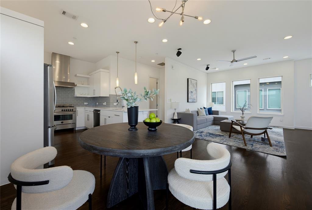 Condo in Dallas, Texas, United States 3 - 18232110