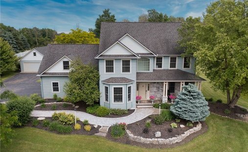 House in Sennett, New York, United States 1