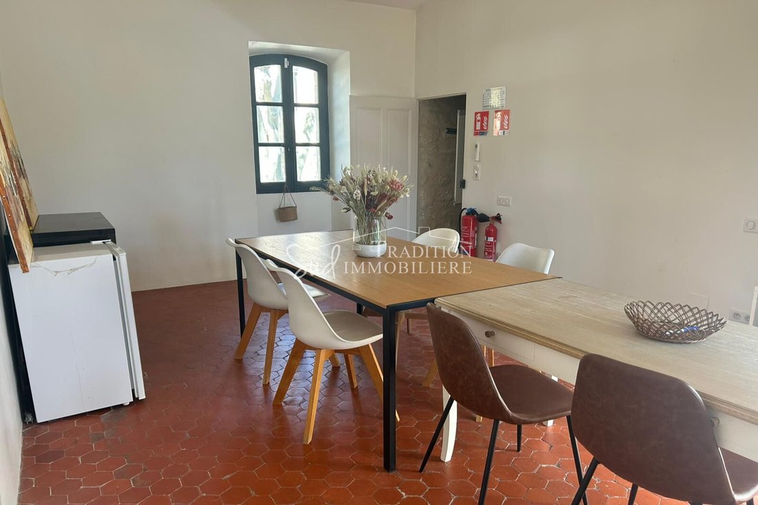 Villa in Maussane-les-Alpilles, Provence-Alpes-Côte d'Azur, France 4 - 18223750
