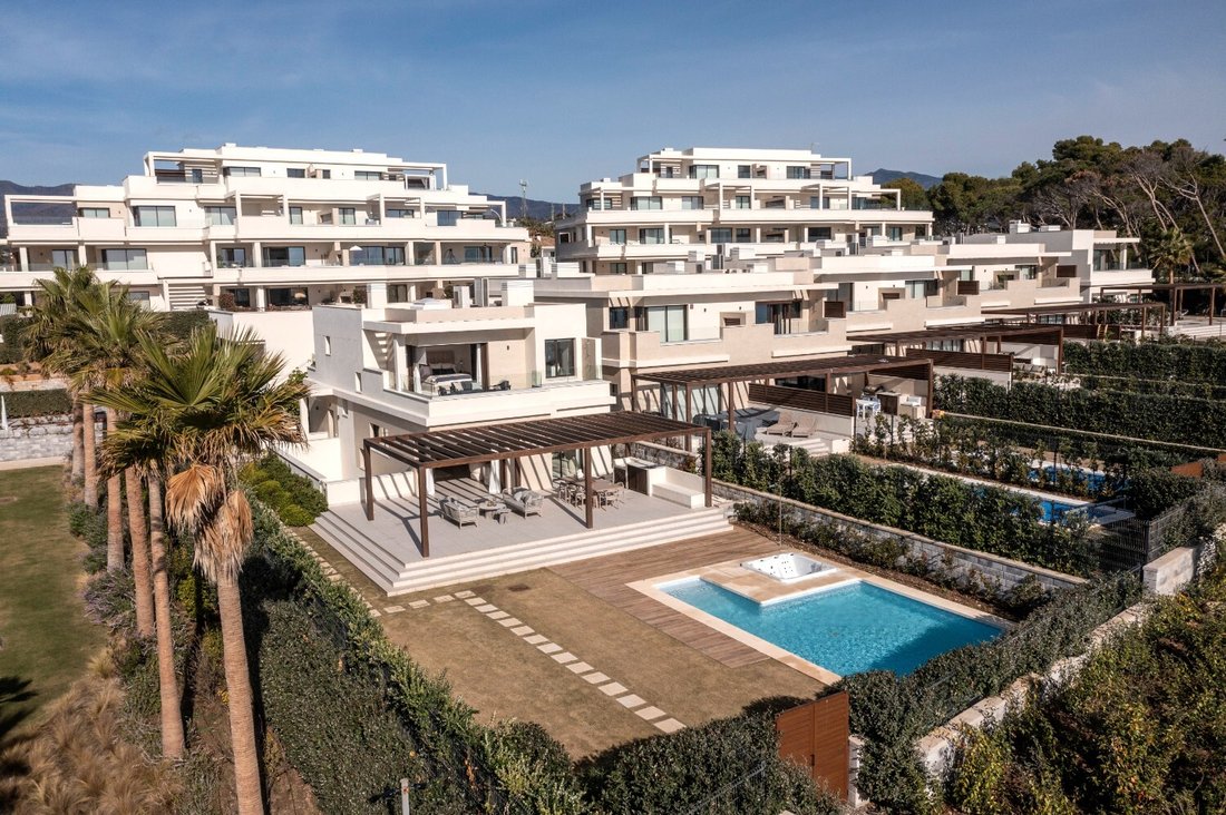 Villa in Estepona, Andalusia, Spain 1 - 18224296