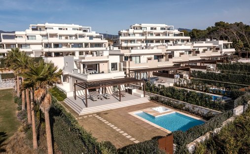 Villa in Estepona, Andalusia, Spain 1