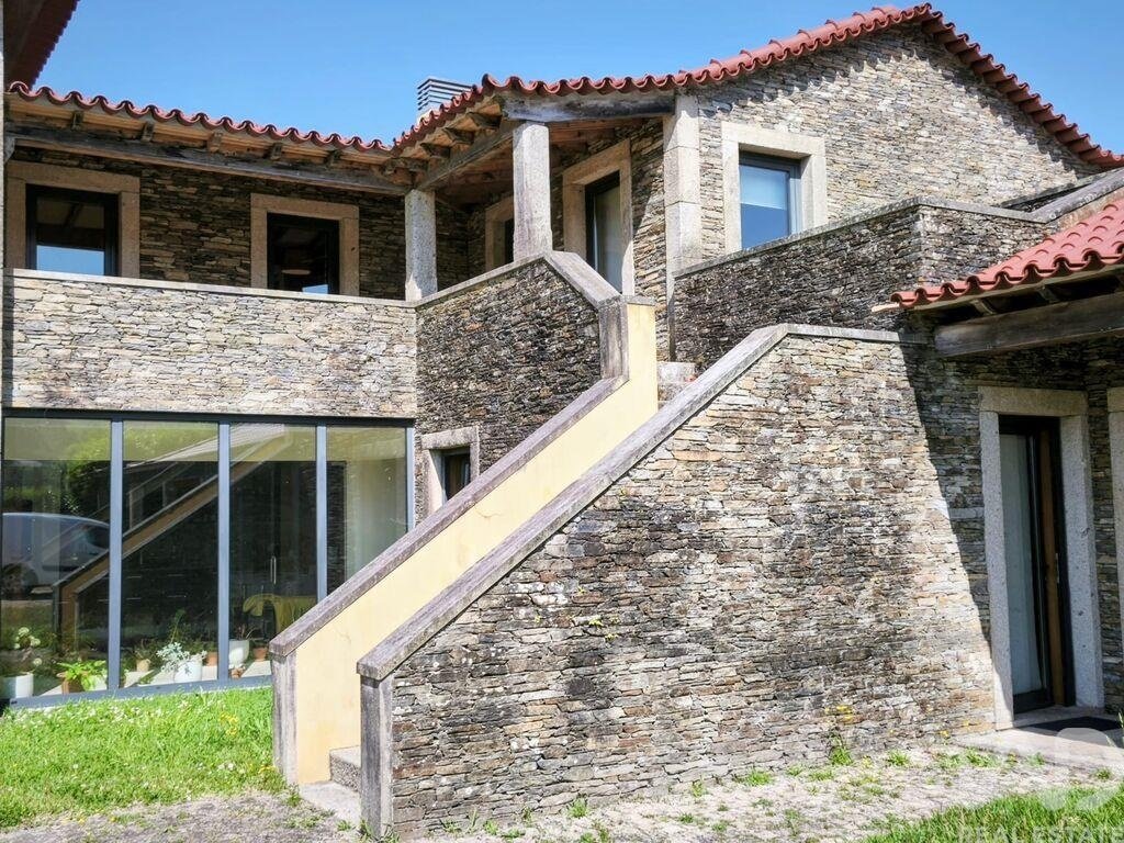 Townhouse in Gondar e Orbacem, Viana do Castelo District, Portugal 5 - 18230673