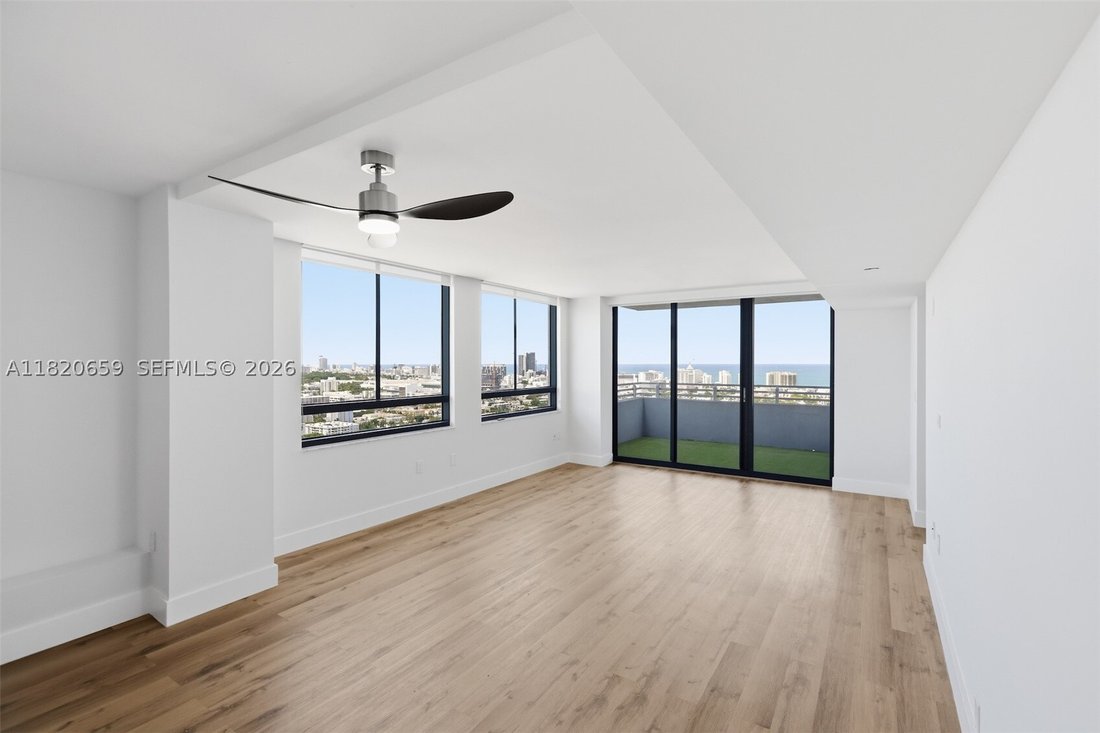 Condo in Miami Beach, Florida, United States 2 - 16638236