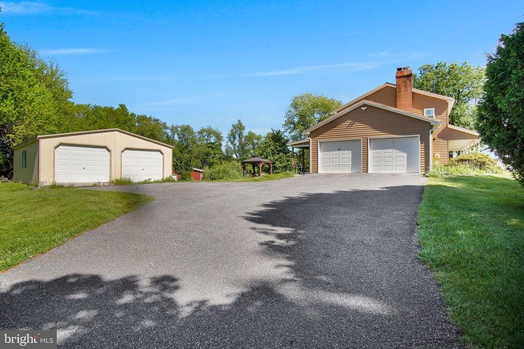 House in Lewisberry, Pennsylvania, United States 2 - 18230295