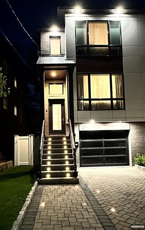 Townhouse in Cliffside Park, New Jersey, United States 2 - 17827777
