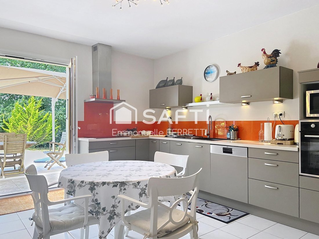 House in Moutiers-les-Mauxfaits, Pays de la Loire, France 2 - 18233330